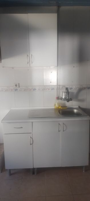 Moradia com terreno em Azoia Leiria