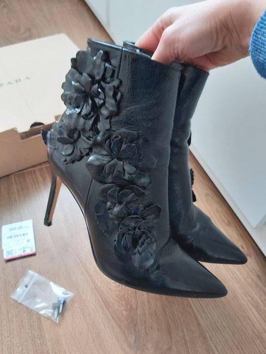 Zara botki skóra naturalna czarne z kwiatkami szpilki sexy rozmiar 38