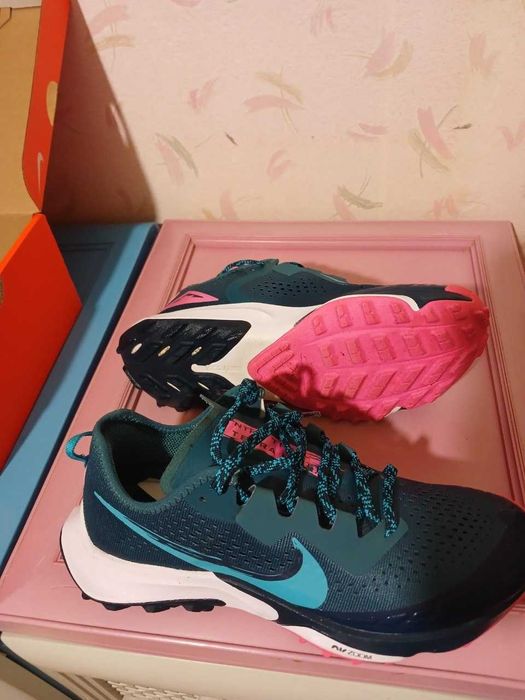 Кроссовки женские Nike Air Zoom Terra Kiger 7