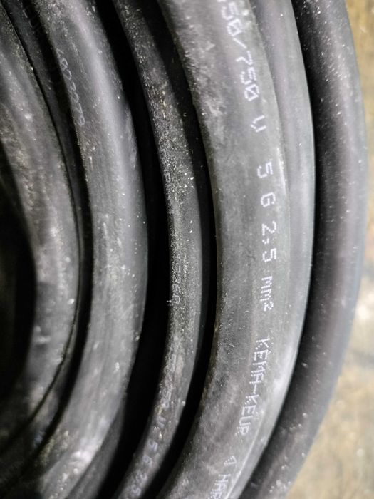 Sprzedam przewód elektryczny 16A 5x2.5 25mb