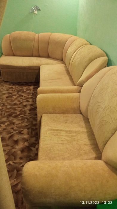 Кутовий диван з крісло- ліжко