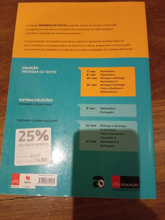 Livro matemática 11º ano - Preparar os testes