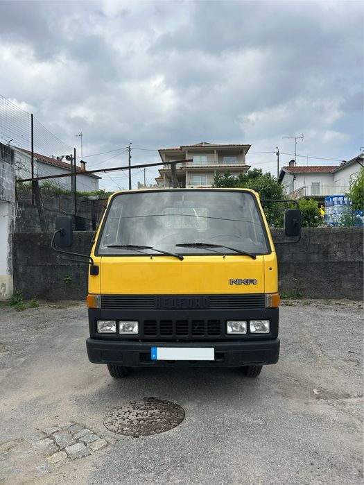 Bedford NKR - tribasculante