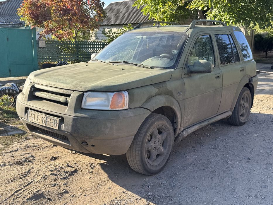 Land Rover Freelander 1-го поколения 1999 года с двигателем 2.0 литра