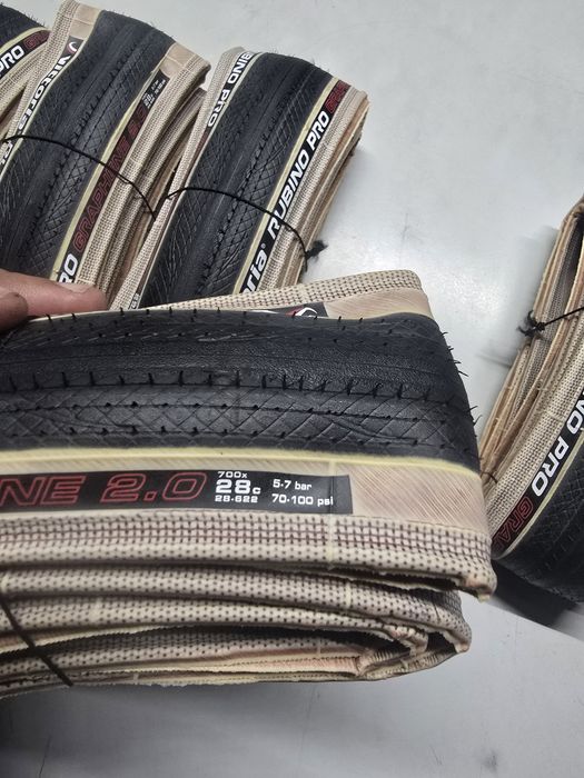 Pneu de estrada promocao 700x28c