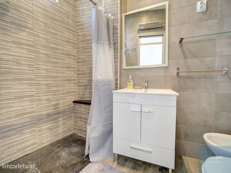 Apartamento T2 em Campolide