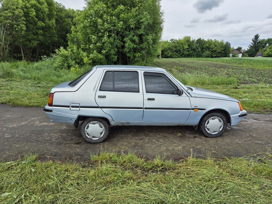 Продам Славута 2004 р в.