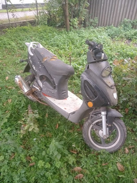 Скутер 80куб на ходу