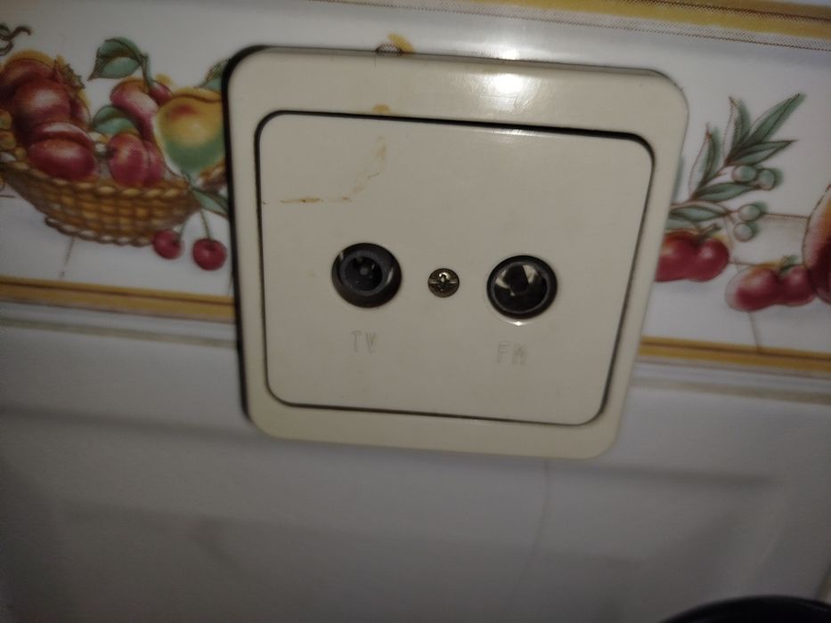 Vendo tomadas, interruptores
