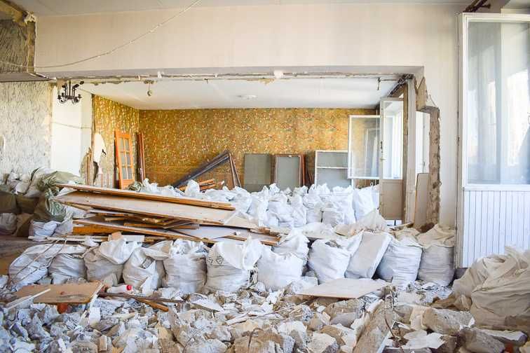 ДЕМОНТАЖ стен, пола стяжки ДОМА от 150 грн / кв.м Демонтажные работы ...