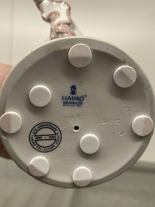 Lladró - Descanso en el Paseo 7612 com caixa