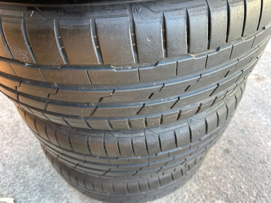 Диски R17 4/100 з літніми шинами 205/55/17 Hankook