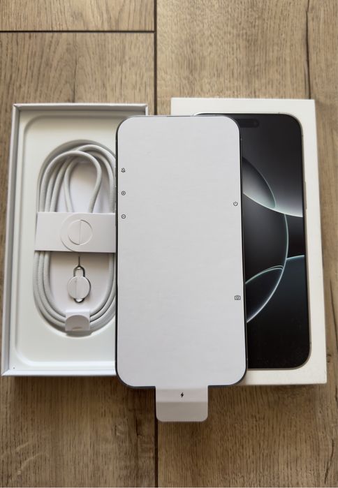 Iphone Новый 16 Pro Max 256gb white Neverlock