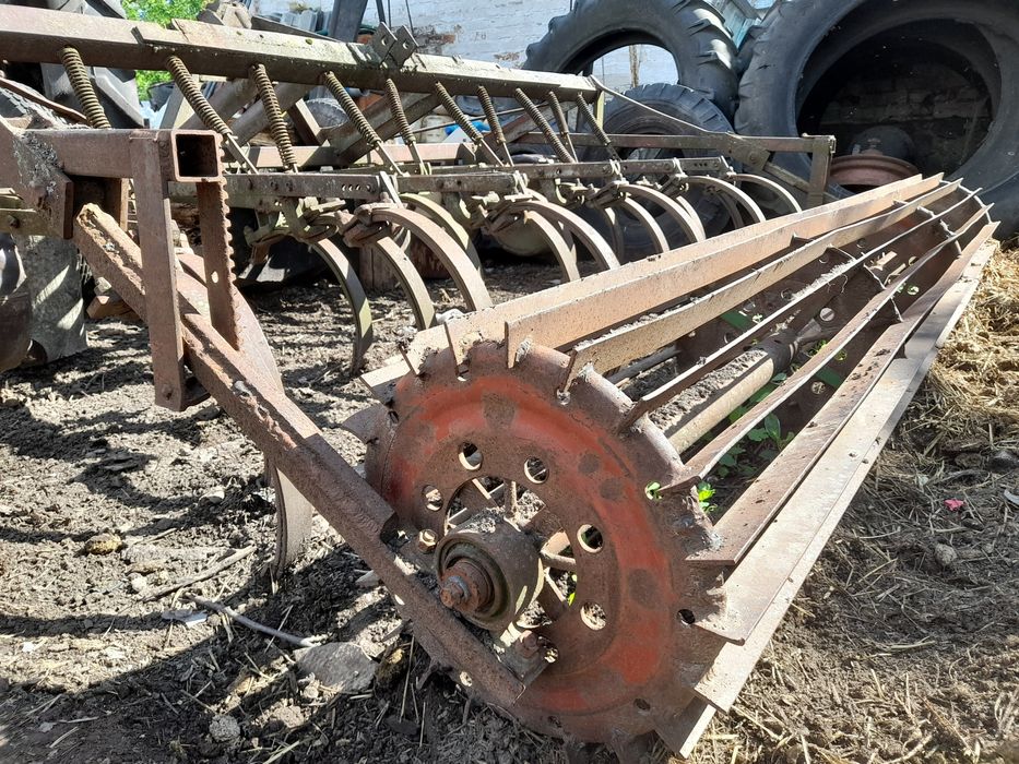 Продам Культиватор