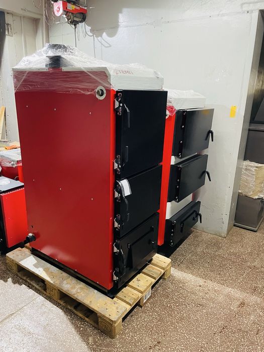 Котел твердопаливний. Буржуйка. Піч. Камін. Булерьян. Дрова.