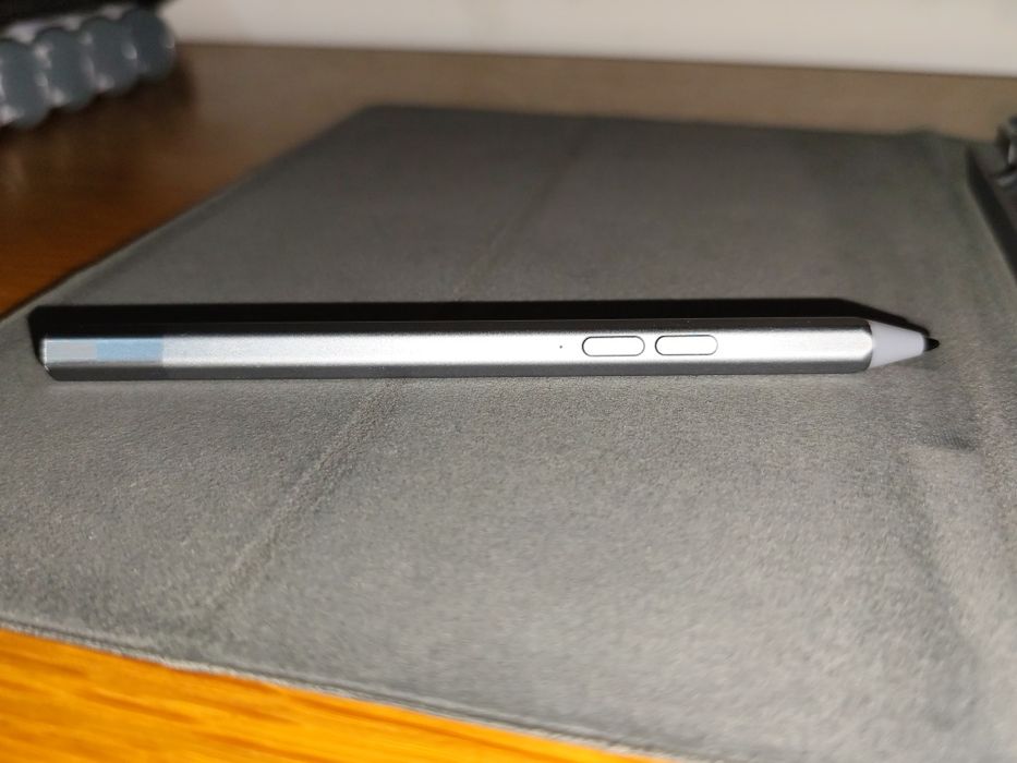 Tablet Lenovo M10 plus 3rd Gen + capa + caneta
Precision Pen 2
Muito b