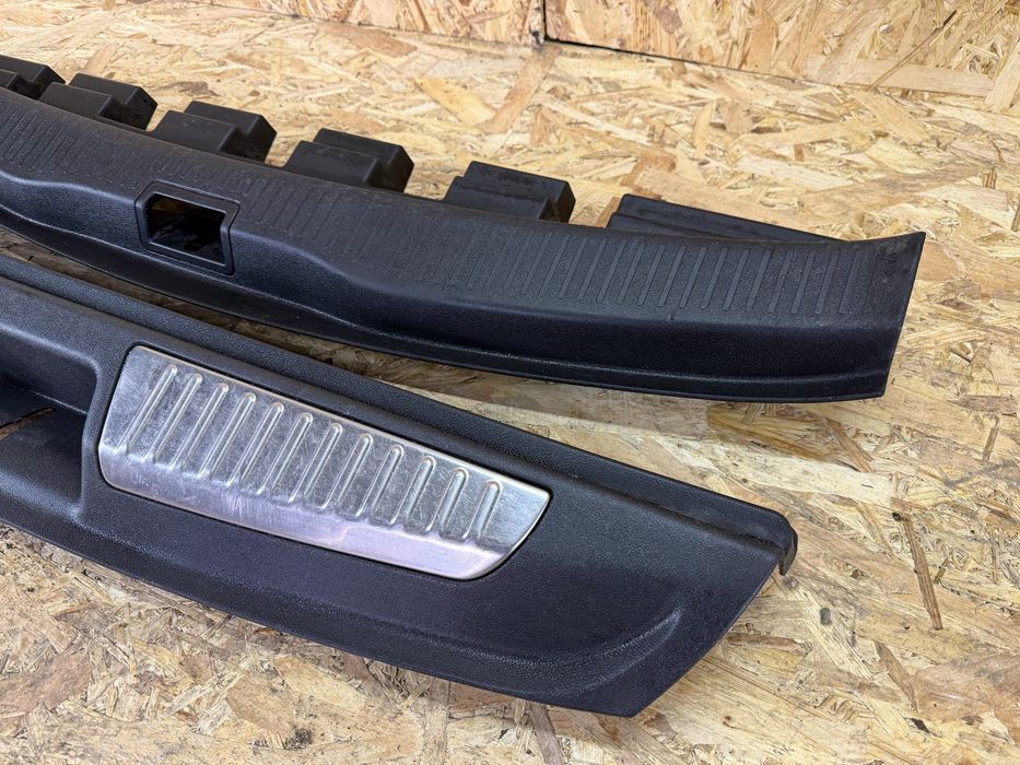 Osłona Pasa Tył Bagażnika Renault Megane 3 / Laguna III Kombi