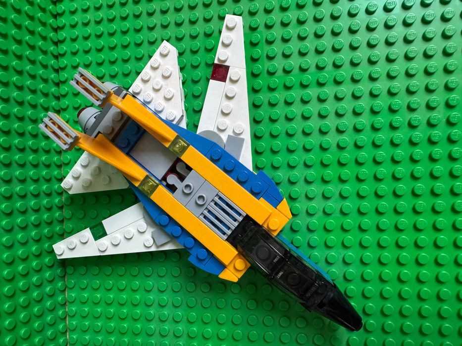 LEGO Creator 31042 Super ścigacz Samoloty 3w1