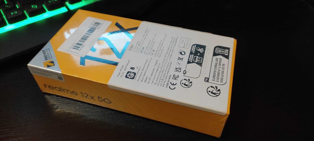 Smartfon Realme 12X 5G 8GB ram+ 256GB pamięci nowy! czarny