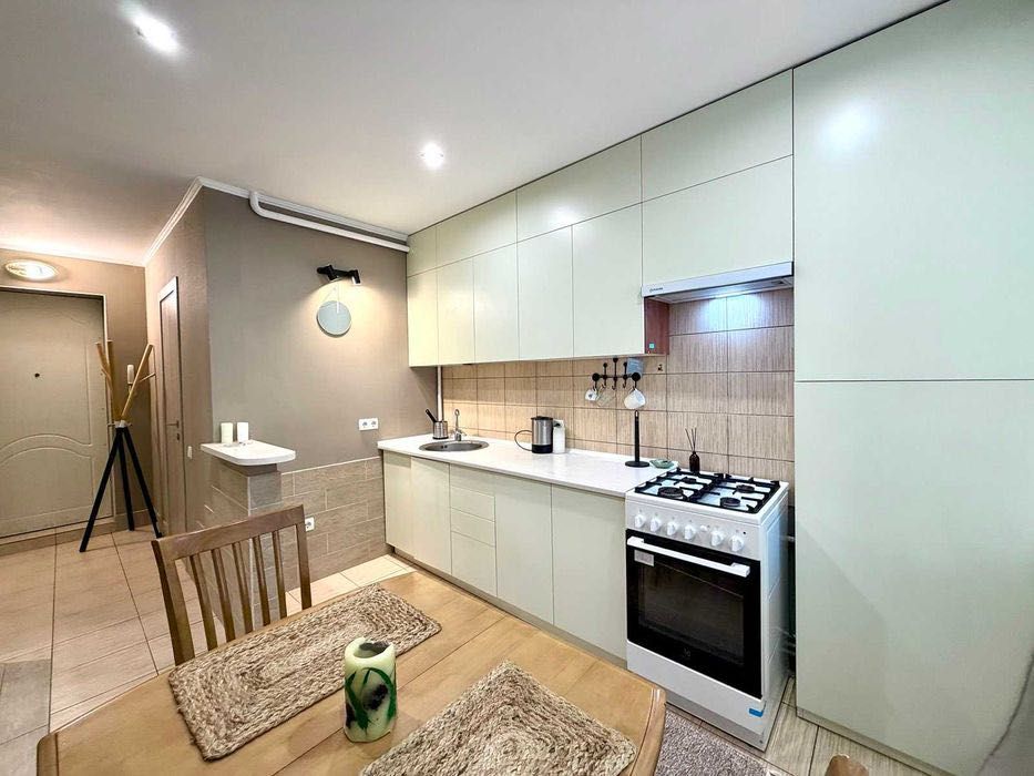 Сдаю квартиру посуточно в районе Соборной!