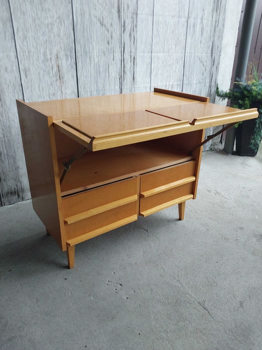 biurko  - komoda PRL    /    579