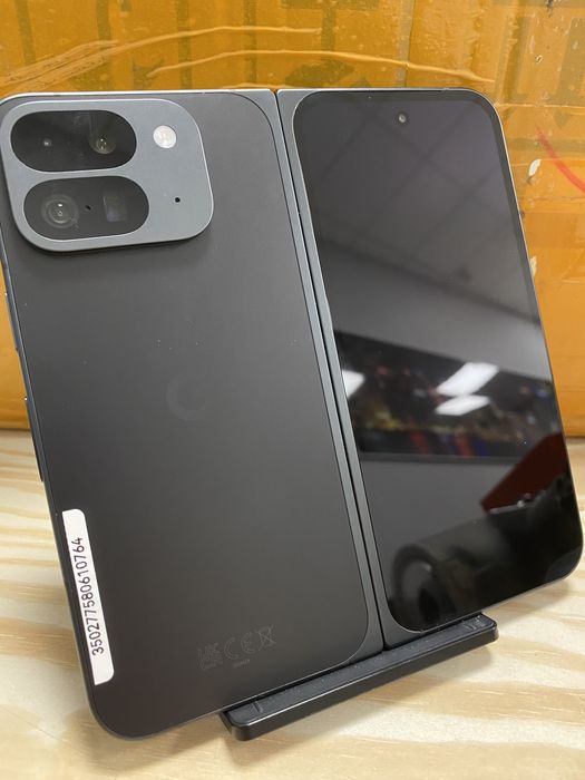 Pixel 9 Pro fold 16/256