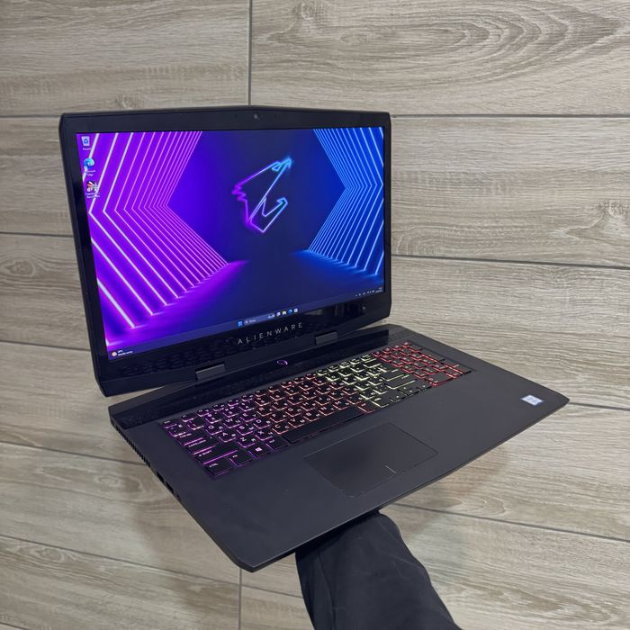 Ігровий ноутбук Alienware Rtx 2070, i7 8750
