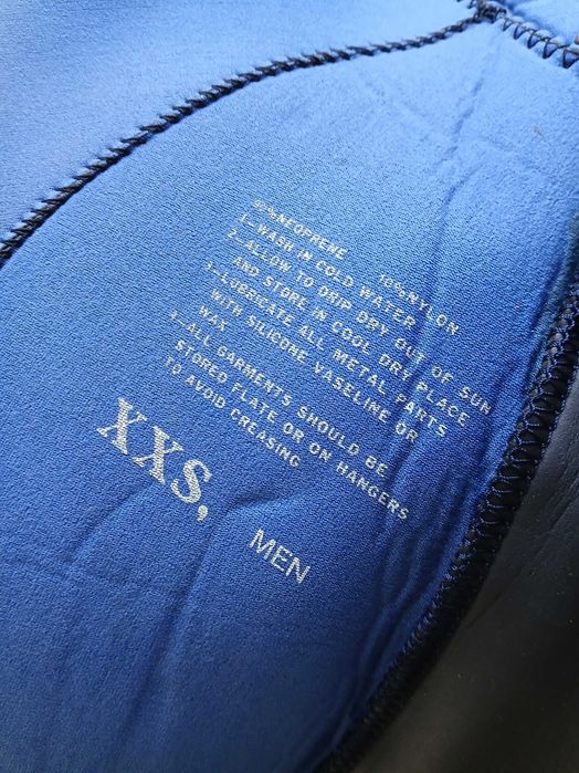 pianka do nurkowania rozm XXS