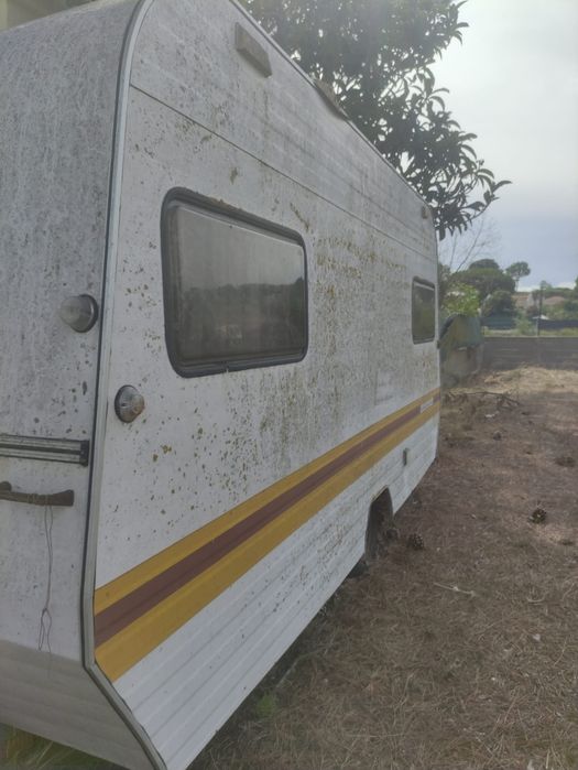 Vendo roulote (para recuperar)!