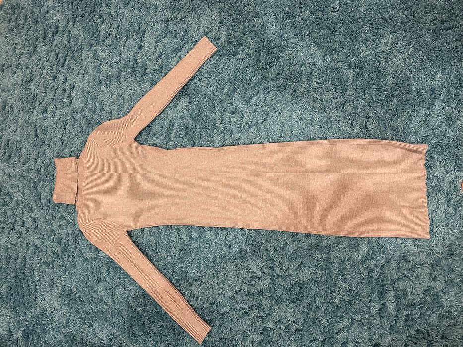 Фірмові сукні xs