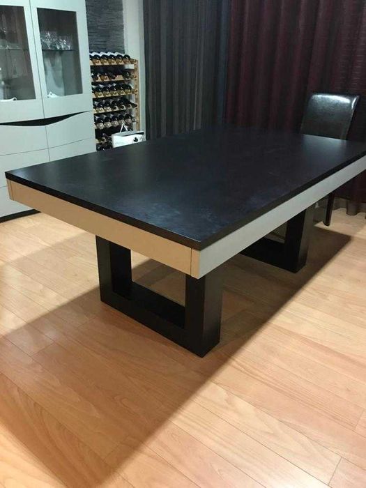 Mesa de Sala em madeira maciça Wengué e Cinza