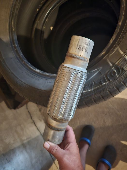 Мерседес спринтер помпа  и гофра глушителя.