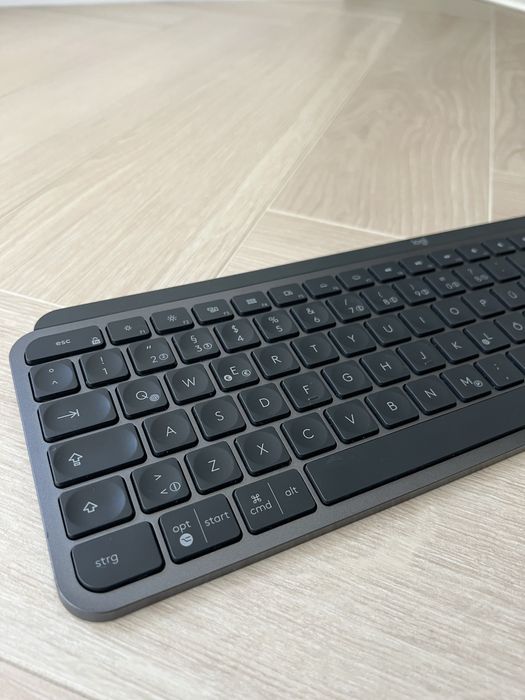 Logitech MX Keys klawiatura