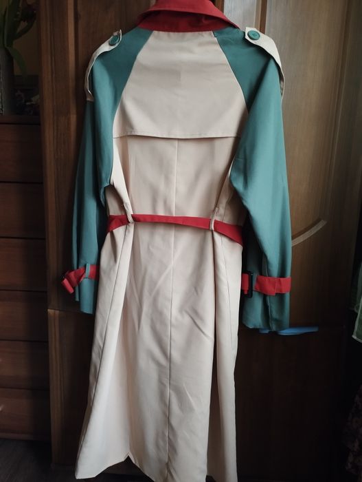 Плащ женский весенний