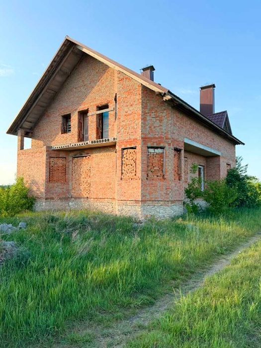 Продаж будинку с. Великі Млинівці