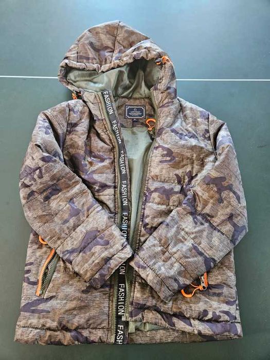 Wojskowa kurtka wiosenna roz 134 dla chłopca