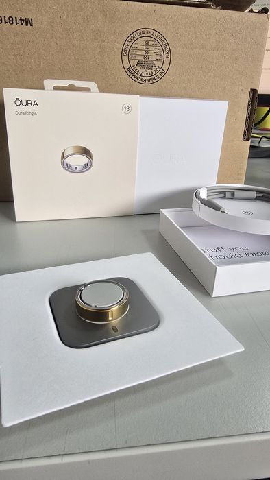 Oura Ring 4 Gold Edition (Novo)