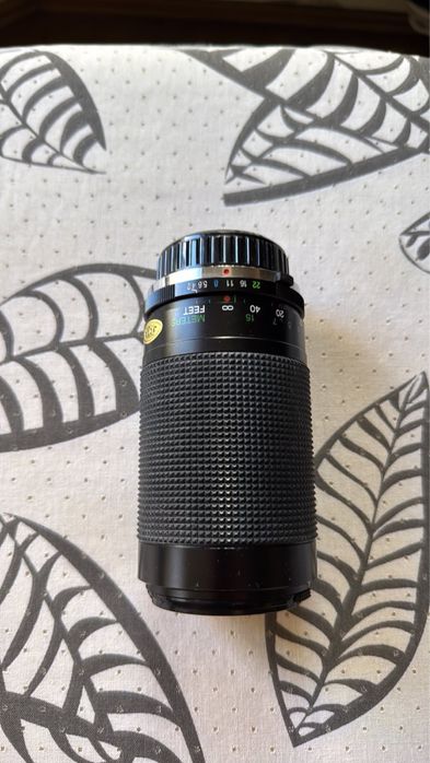 продам объектив Vivitar
