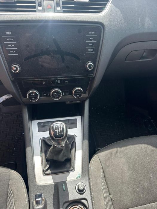 Авторозборка фари крило шкода октавія а7 skoda octavia a7