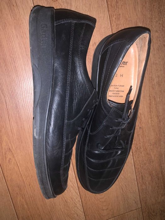 Туфли кожаные фирменные