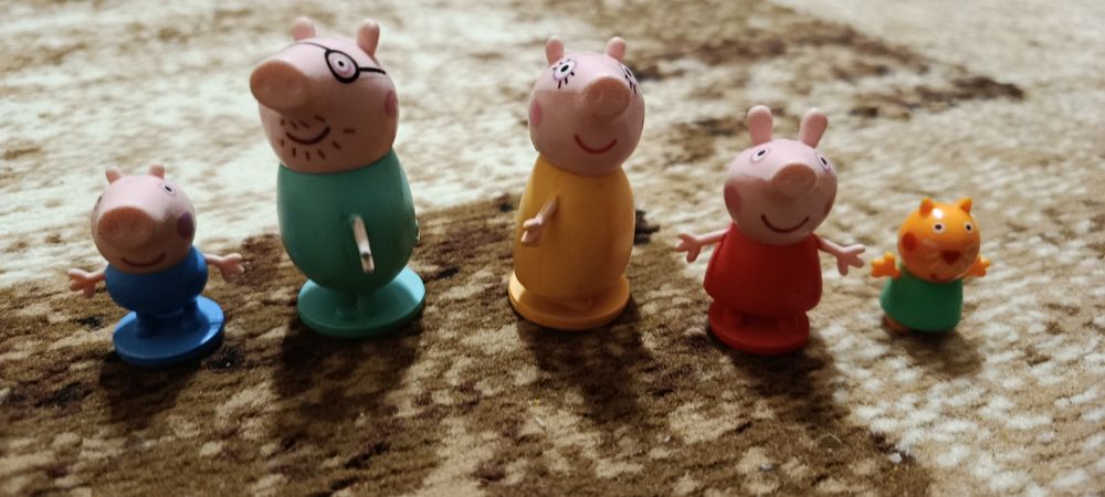Figurki "Świnka Peppa"
