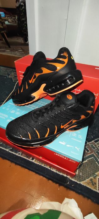 Кросівки нові Nike