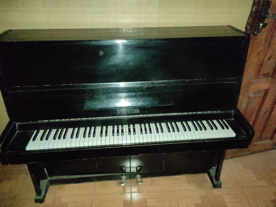 Піаніно  "Украина"