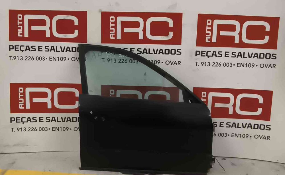 Porta Frente Direita - AUDI A4 B5