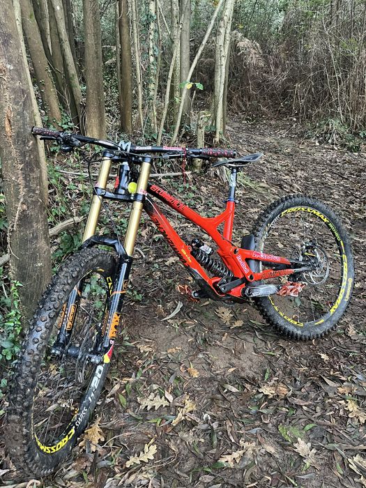 Commencal v4 vendo/troco