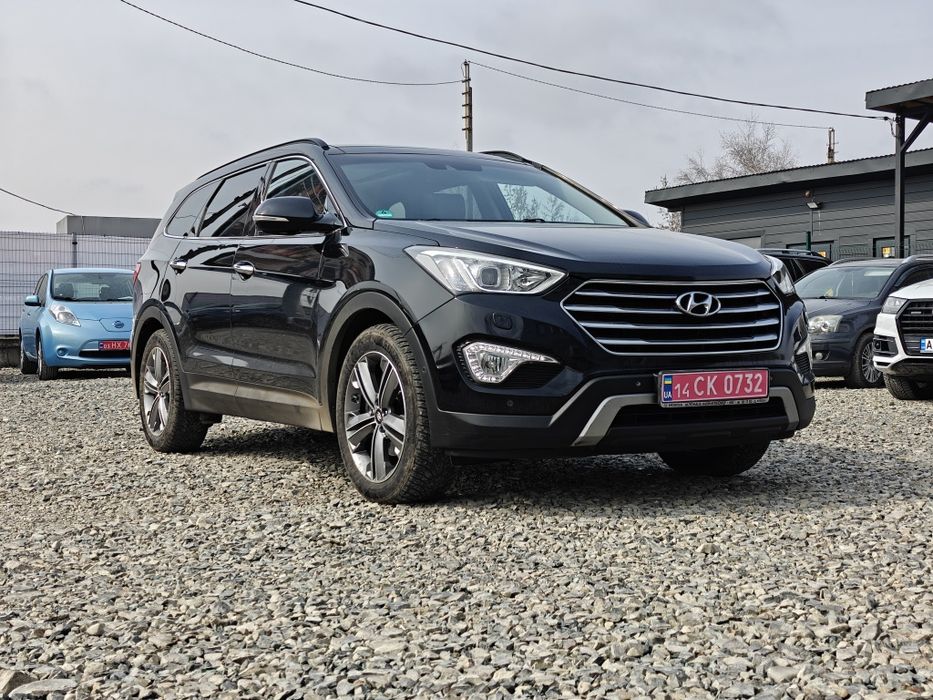 Hyundai Grand Santa Fe