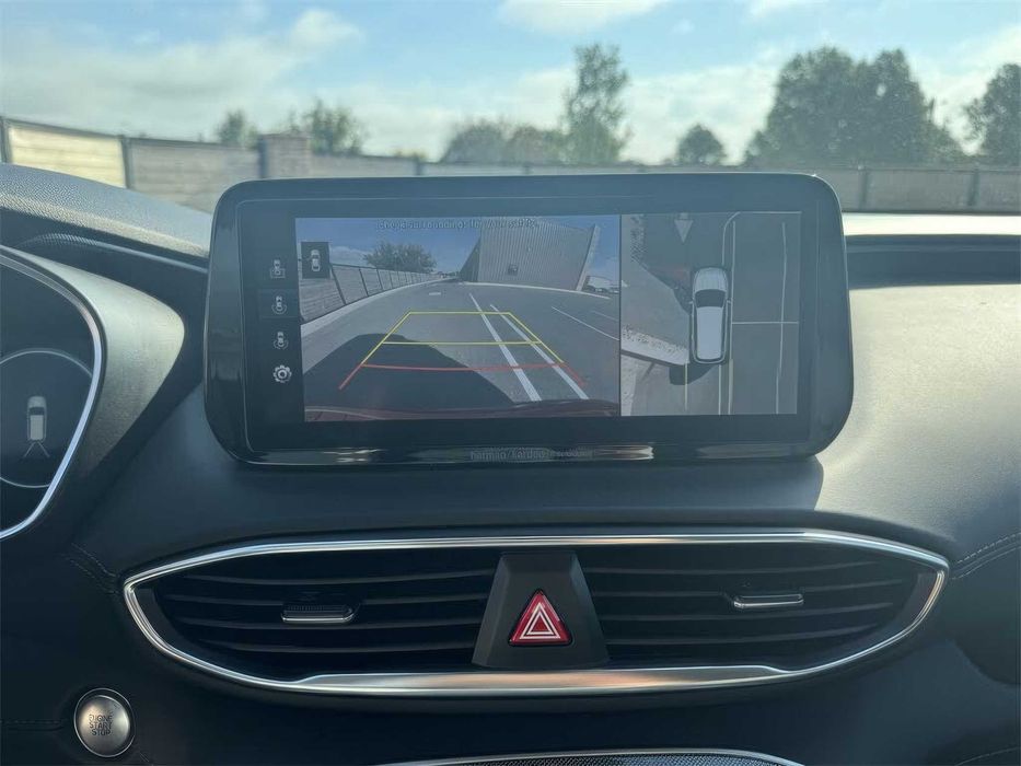 Hyundai Santa Fe Limited      2022