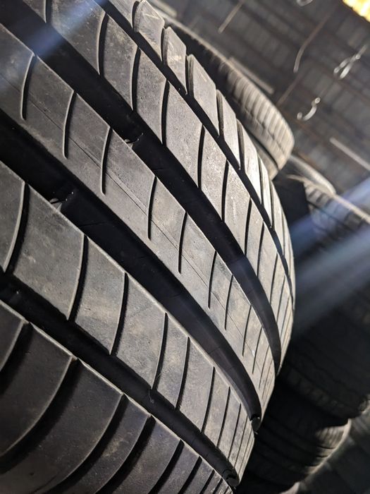 205/60R16 Continental