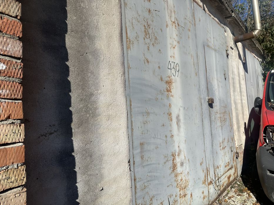 Приміщення (Гараж) на 2 воріт