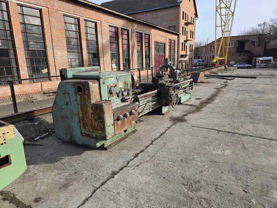 токарный станок 1М63 обрабатывающий 3.000 ,1988 Г,В